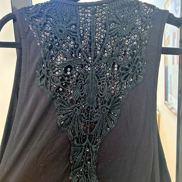 Forever 21 Lace & Sequin-Back Vest - Picture 6 of 7